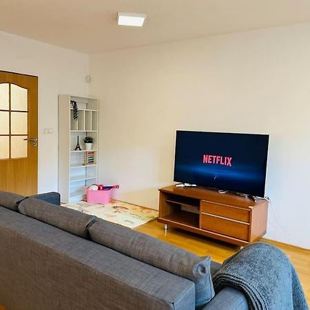 Family-Friendly Prague 5 Stay Ngoại thất bức ảnh