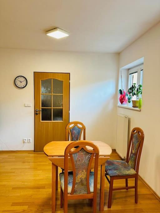 Family-Friendly Prague 5 Stay Ngoại thất bức ảnh