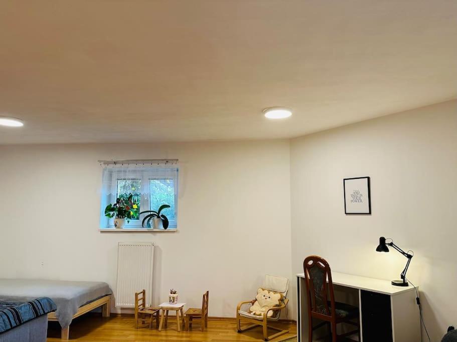 Family-Friendly Prague 5 Stay Ngoại thất bức ảnh