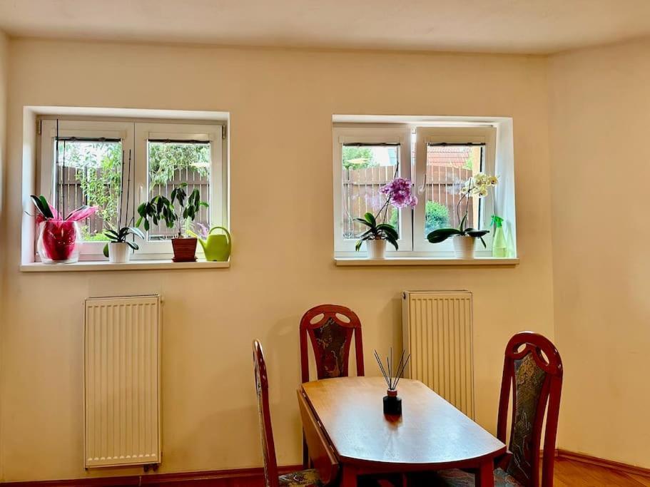 Family-Friendly Prague 5 Stay Ngoại thất bức ảnh